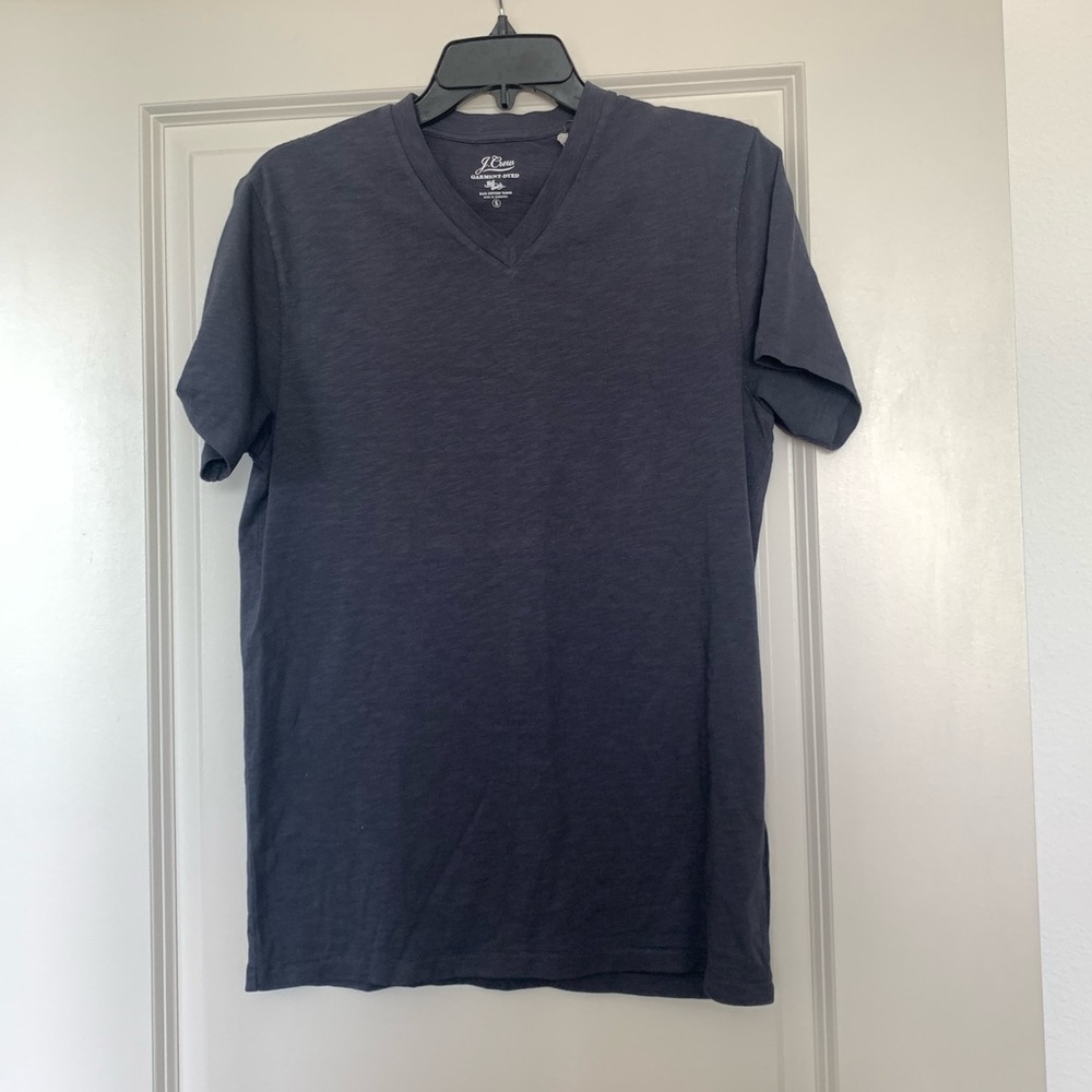Garment-dyed slub cotton V-neck T-shirt